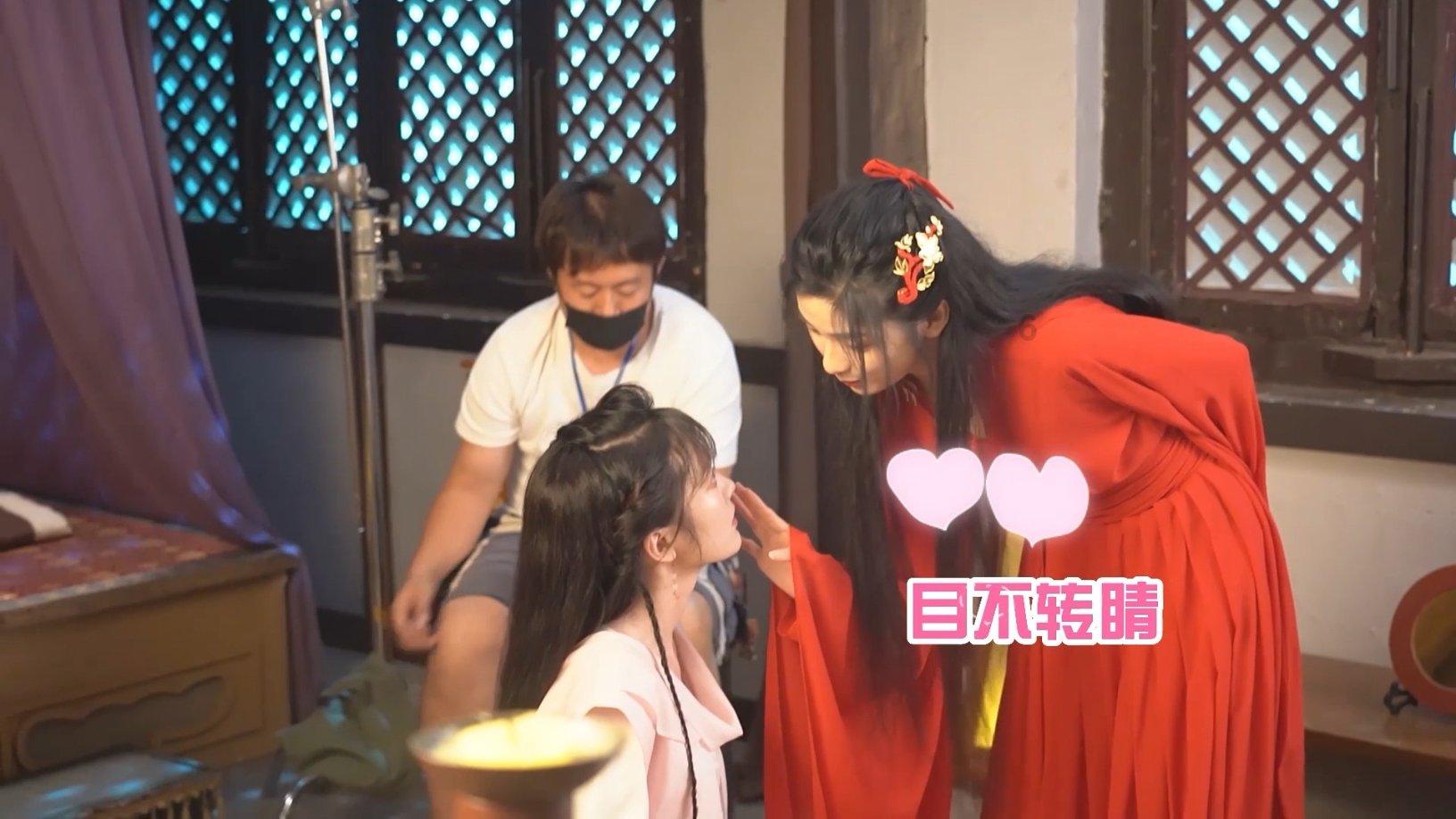 探秘吉鹿力问答社区,解锁女朋友趴着,我该怎么办啊?的奇幻世界!